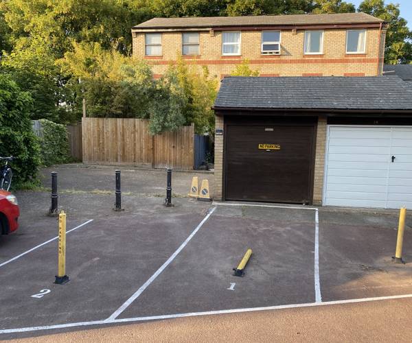 Parking on Edmeston Close, E9