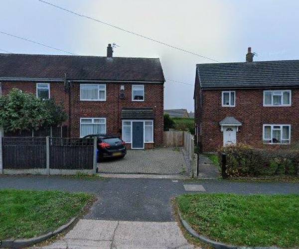 Parking on Ackworth Drive, M23