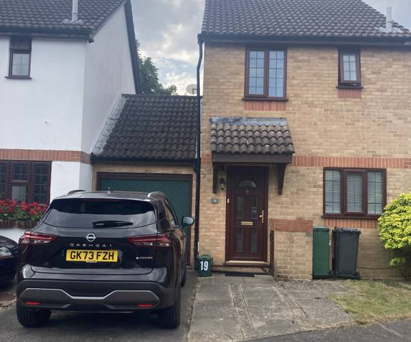 Baden Drive, RH6