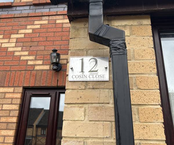 Parking on Cosin Close, OX4