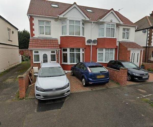 Parking on Chalfont Road, UB3