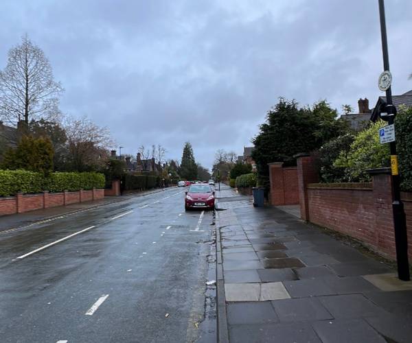 Parking on Farquhar Road, B15