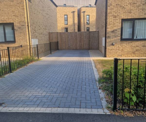 Parking on Polesworth Close, M12