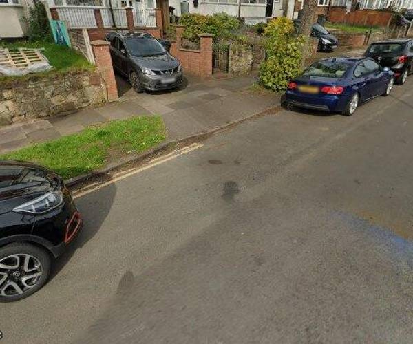 Parking on Foden Road, B42