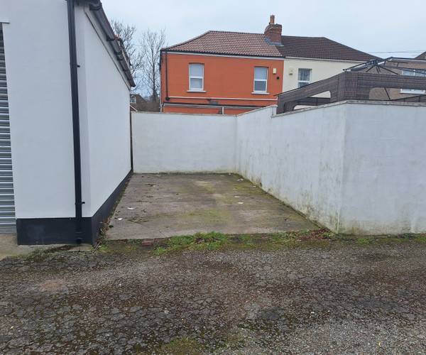Parking on Bath Road, BS4