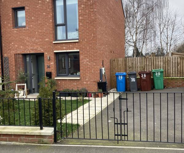 Blackrock Street, M11