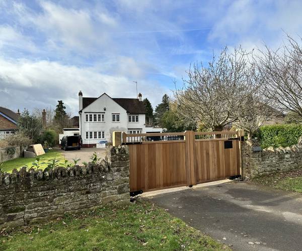 Harlestone Road, NN5