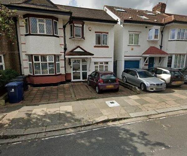 Southdown Avenue, W7