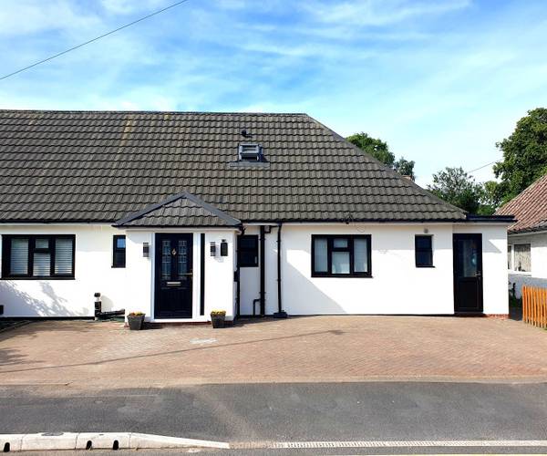 Parking on Dorket Drive, NG8