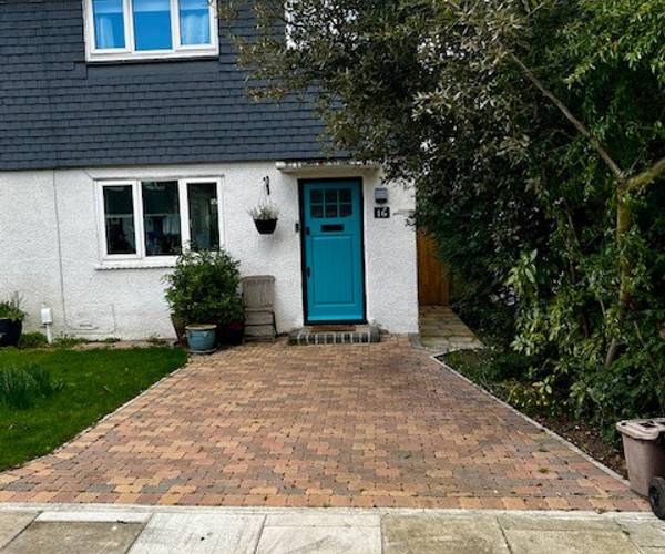 Parking on Maldon Close, SE5