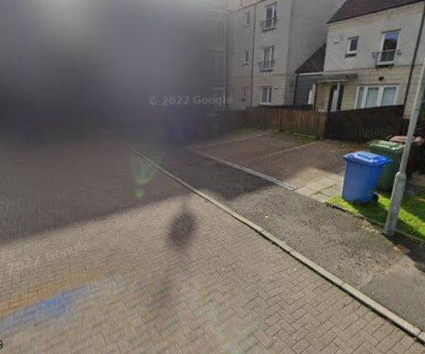 Parking on Belvidere Avenue, G31