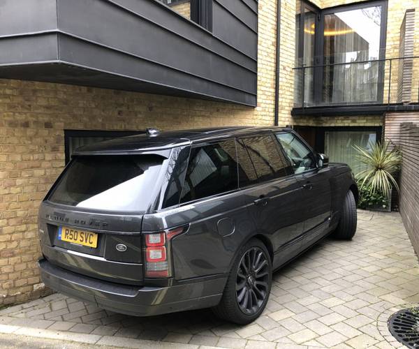 Parking on Rostrevor Mews, SW6