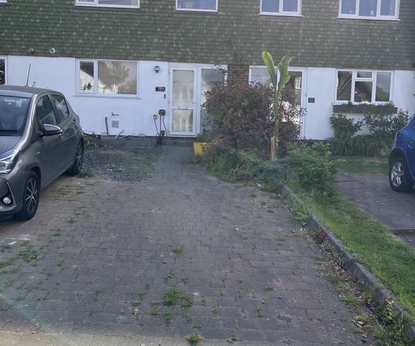 Parking on Alverstone Avenue, EN4
