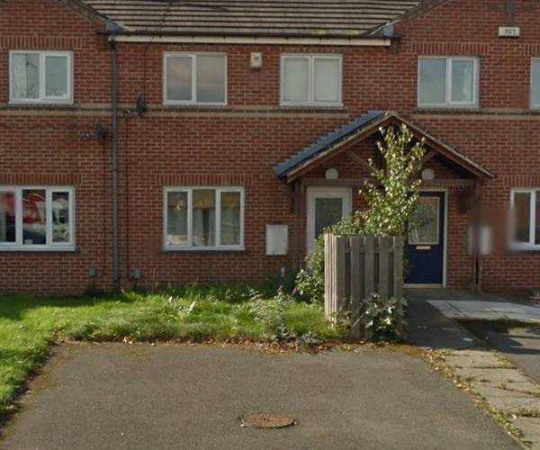 Parking on Manor Oaks Drive, S2