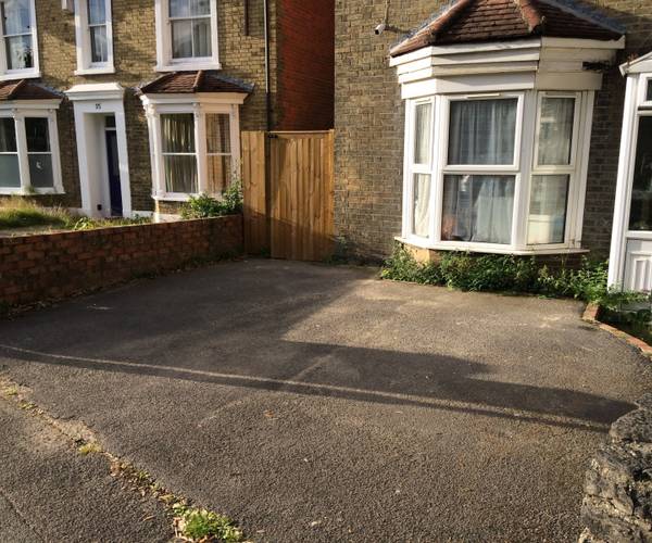 Parking on Spring Crescent, SO17