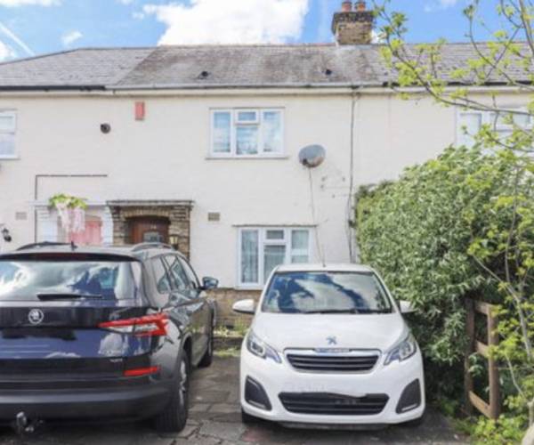 Nelson Road, UB10