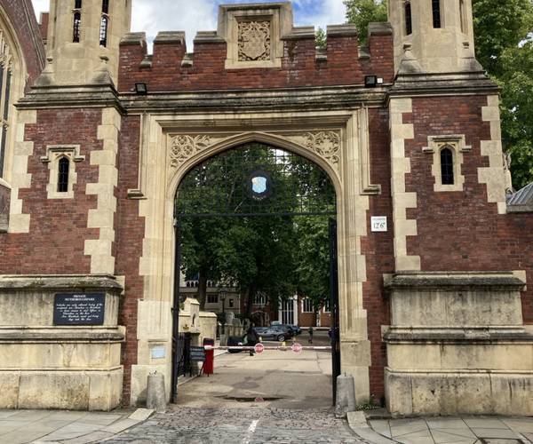 Lincoln's Inn Secure Car Park