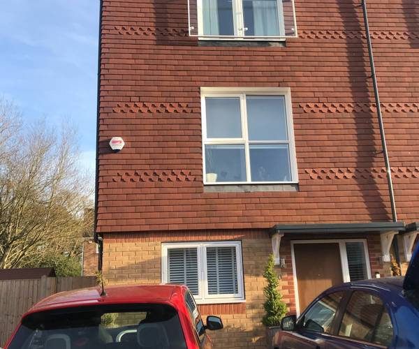 Parking on King Edward Close, RH13