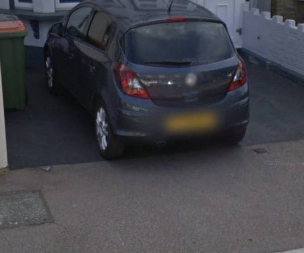 Parking on Selwyn Road, E13