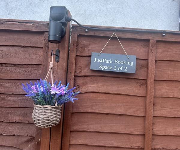Thorney Lane South, SL0