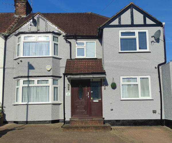 Parking on Albany Crescent, HA8