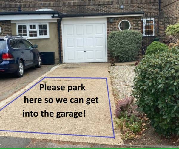 Sheraton Drive, KT19