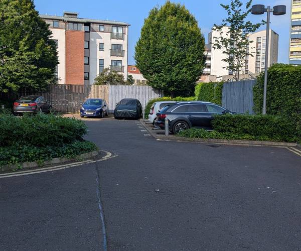 Parking on Dock Street, EH6