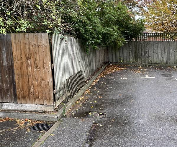 Riverhead Close, E17