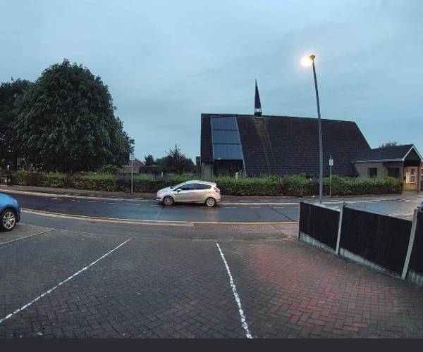 Parking on Carteret Road, LU2