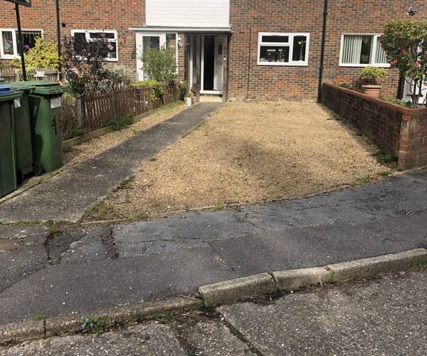 Parking on Hurst Avenue, RH12