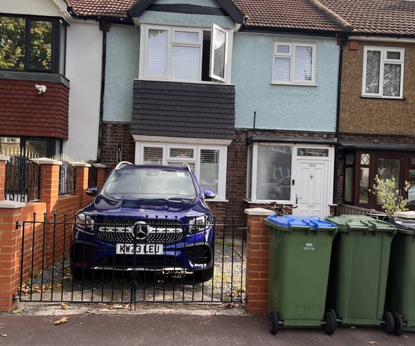 Parking on Tunnel Avenue, SE10