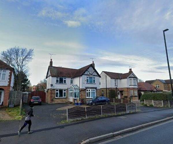 Parking on Staines Road, TW14
