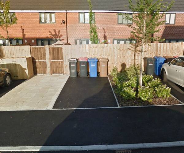 Bugle Close, M7