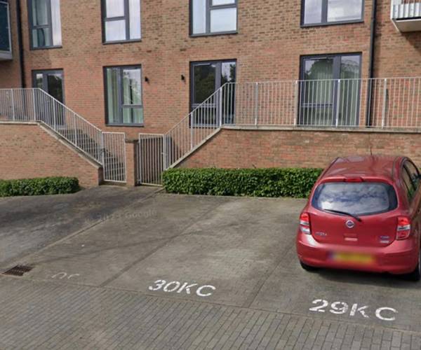 Parking on Henrietta Way, MK9