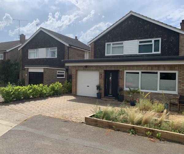 Parking on Lovell Close, SG4