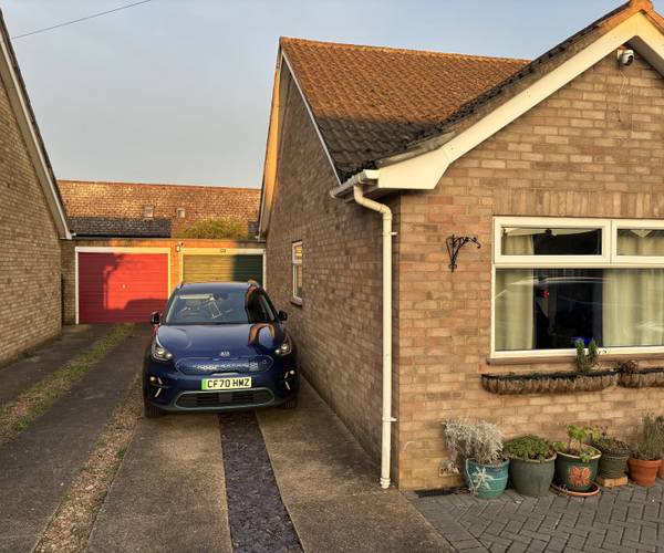 Parking on Lea Gardens, PE3