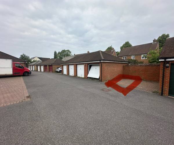 Parking on Dempsey Walk, RH11