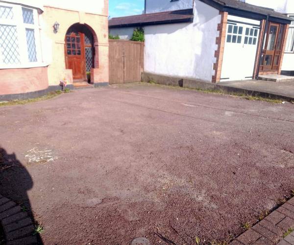 Parking on Dagenham Road, RM7