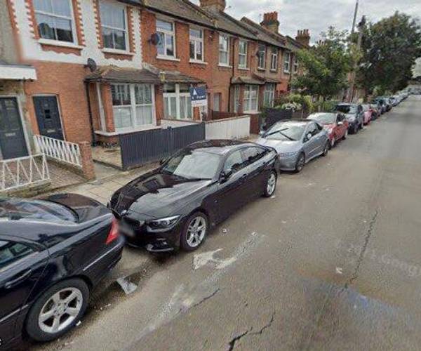 Parking on Westcote Road, SW16