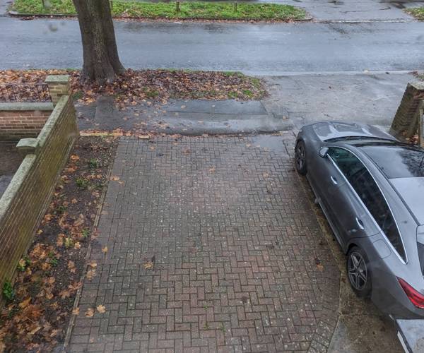 Parking on Brunel Road, RG30