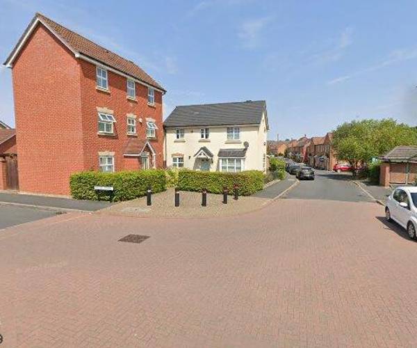 Railway Walk, B60