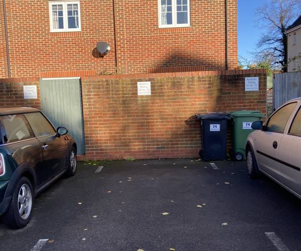 Parking on Coopers Lane, OX14