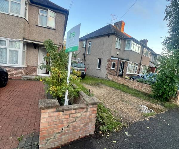 Waltham Avenue, UB3