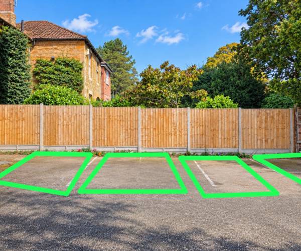 Harlestone Road, NN5