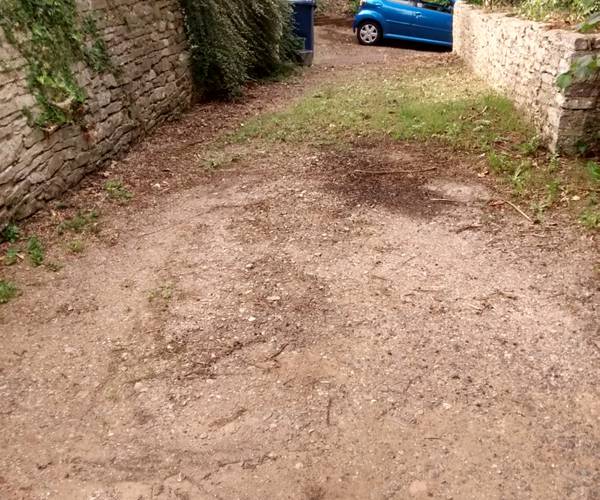 Parking on Upper Manor Road, GU7
