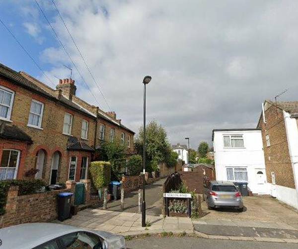 Merton Road, EN2