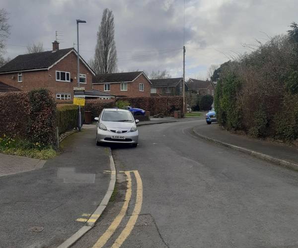 Parking on Lings Walk, M22