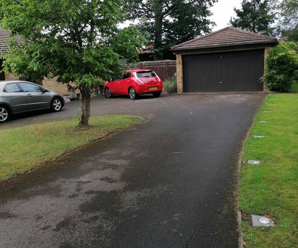 Parking on Ferndene, AL2