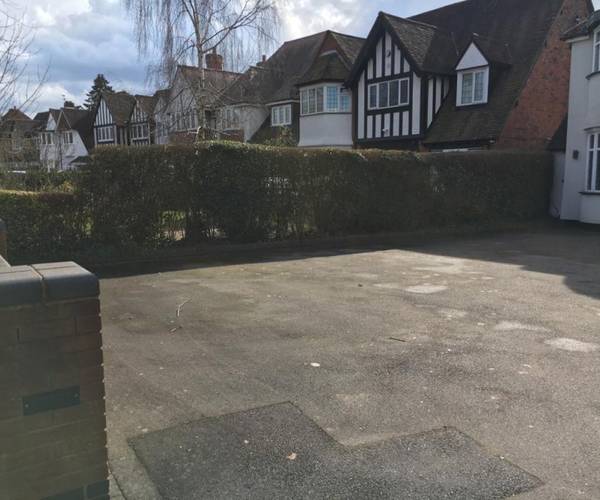 Parking on Silhill Hall Road, B91