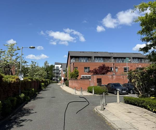 Parking on Montmano Drive, M20